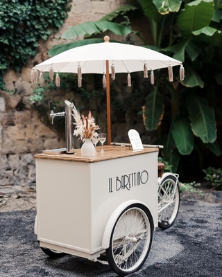 220*87*240cm Ice Cream Tricycle with Freezer and Convenient Operation